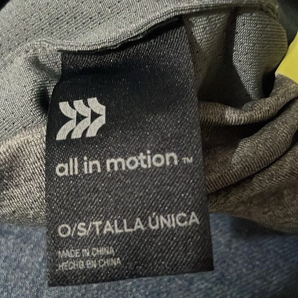 All In Motion Neck Gaiter - Picture 5 of 6